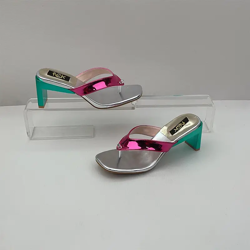 Cross-Border 2025 Foreign Trade Summer European and American Style Thong Sandals Square Toe Large Size Chunky High Heel Slippers European and American Style New Model