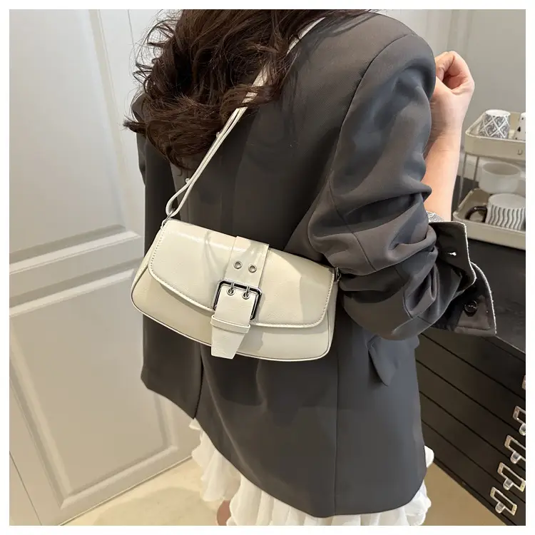 Pink Leather Crossbody Bag for Women 2025 — feature 14