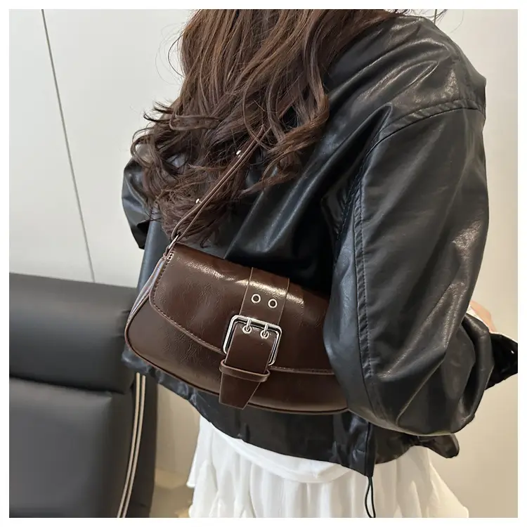 Pink Leather Crossbody Bag for Women 2025 — feature 18