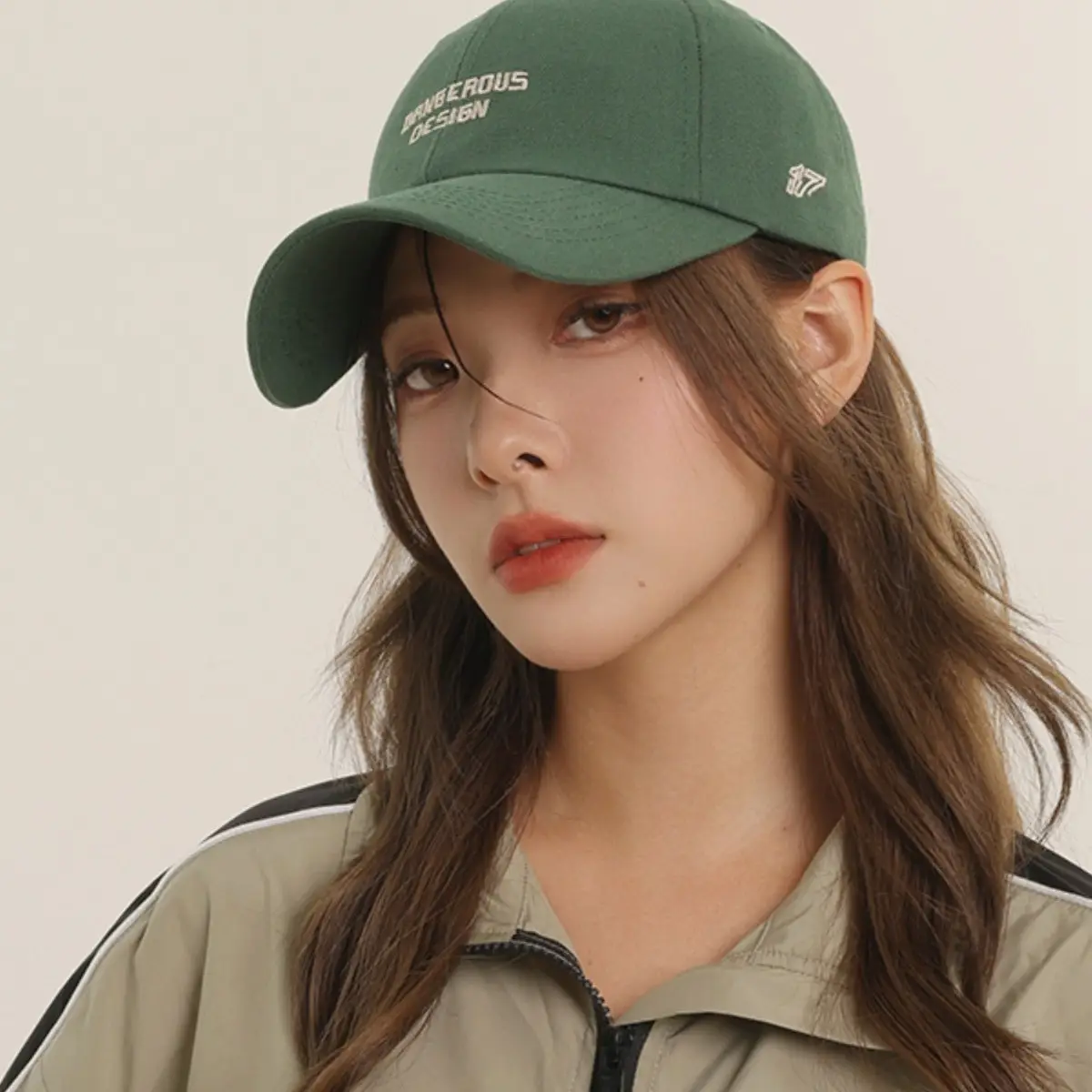 Women Japanese Design Cap Raspberry Red Wide Brim - Image 9