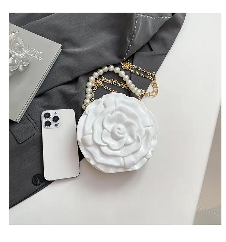 Red Rose Flower Crossbody Clutch Bag for Women — feature 3