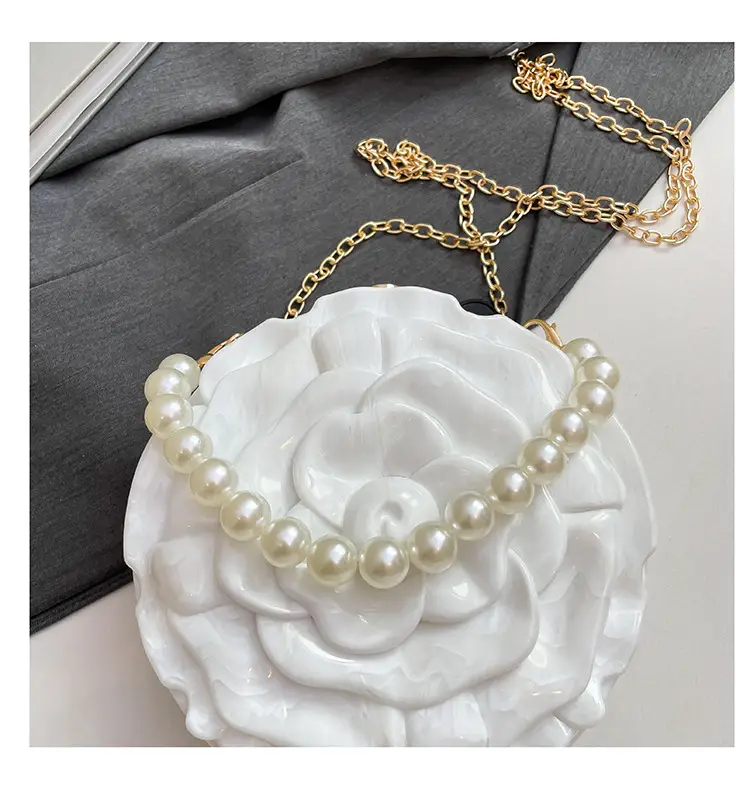Red Rose Flower Crossbody Clutch Bag for Women — feature 7