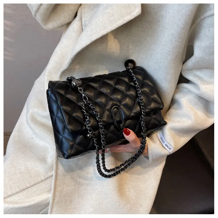 Yo Zi Rhombic Chain Shoulder Bag Brown Women's Autumn Winter 2025 — feature 14