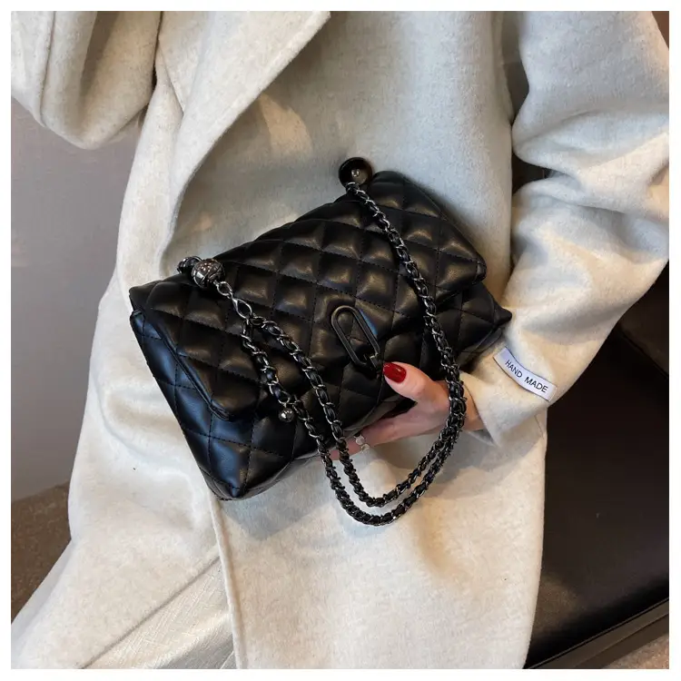 Yo Zi Rhombic Chain Shoulder Bag Brown Women's Autumn Winter 2025 — feature 15