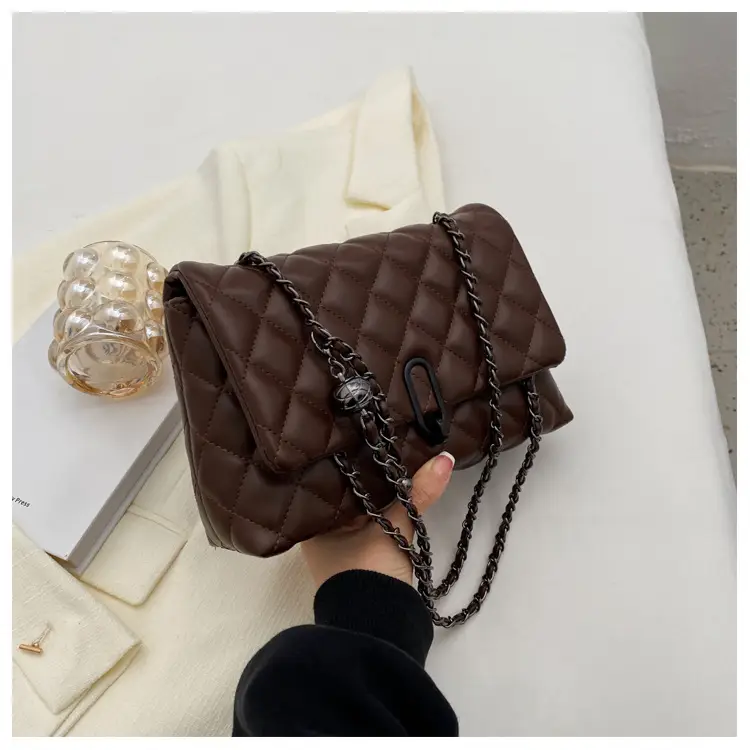 Yo Zi Rhombic Chain Shoulder Bag Brown Women's Autumn Winter 2025 — feature 29