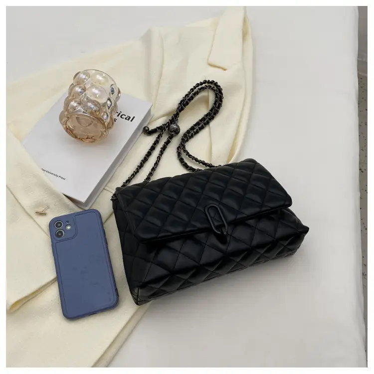 Yo Zi Rhombic Chain Shoulder Bag Brown Women's Autumn Winter 2025 — feature 33