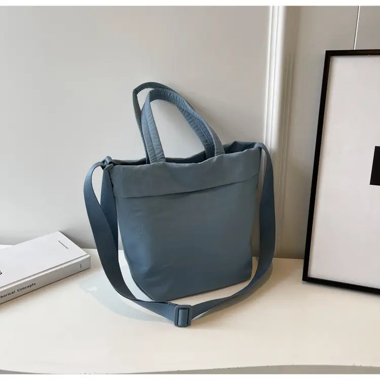 Nylon Crossbody Bag Women's Fashion Solid Color — feature 17