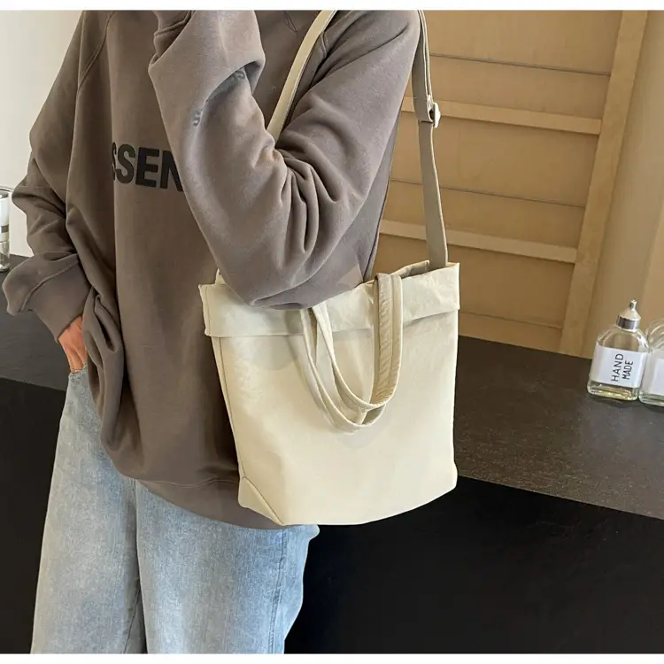 Nylon Crossbody Bag Women's Fashion Solid Color — feature 35