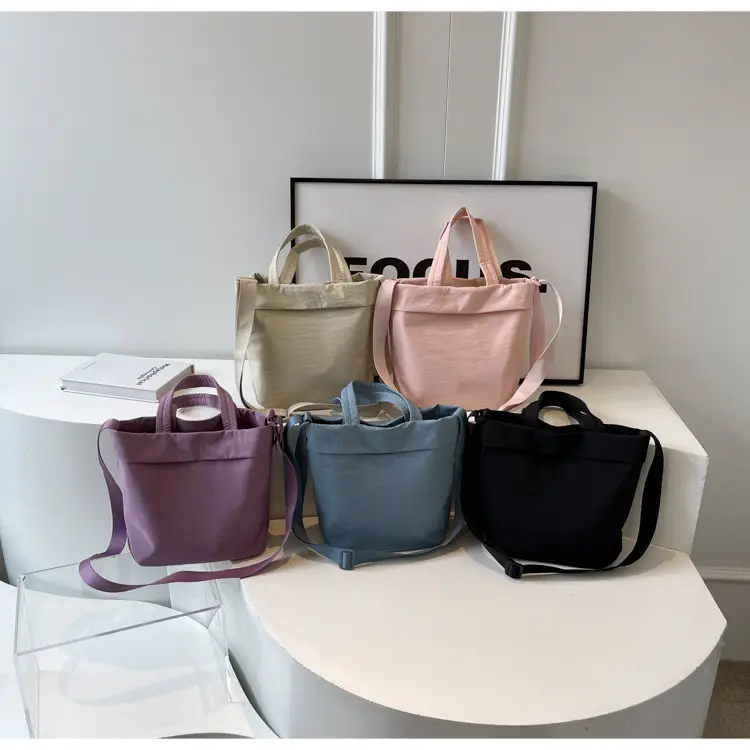 Nylon Crossbody Bag Women's Fashion Solid Color — feature 9
