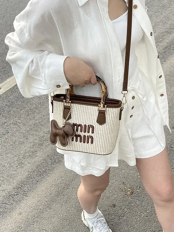 Women's Color-Blocking Straw Bamboo Basket Bag - Image 7