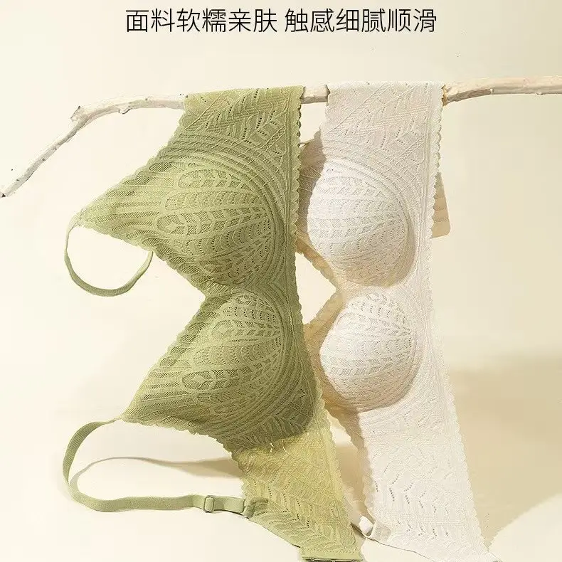 Green Lace Push-Up Bra with Adjustable Straps - Image 6
