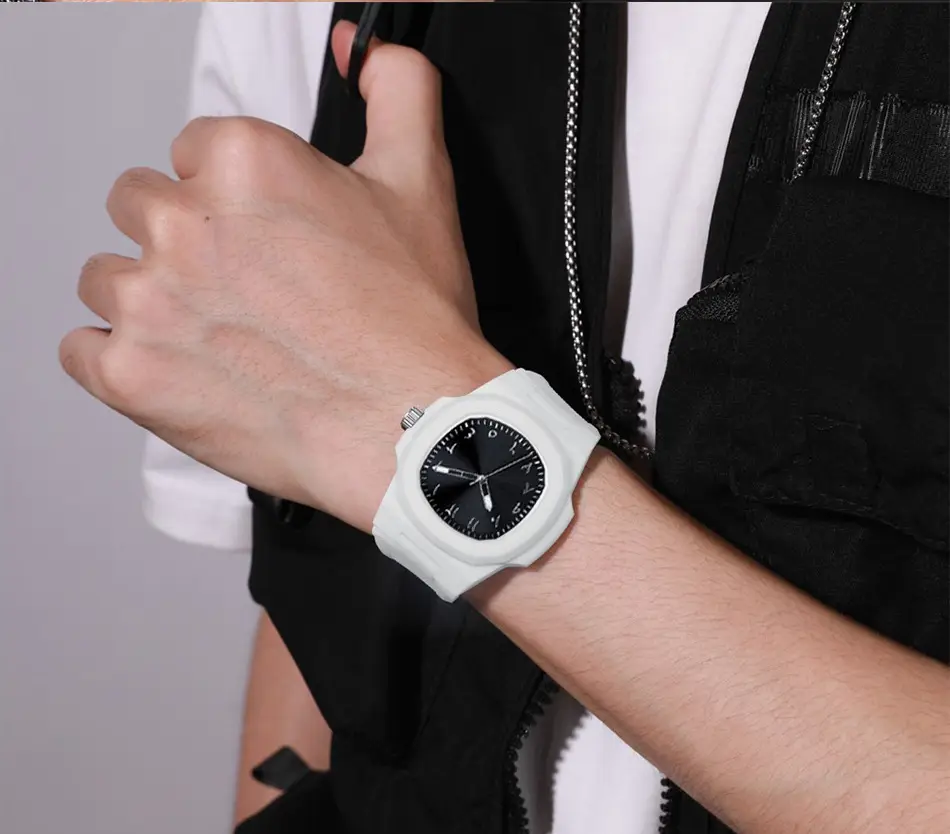 Bujiada White Nautilus Style Quartz Watch for Men — feature 15