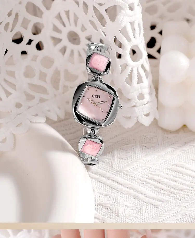 Women's Pink Pearl Quartz Watch with Diamond Bracelet — feature 10