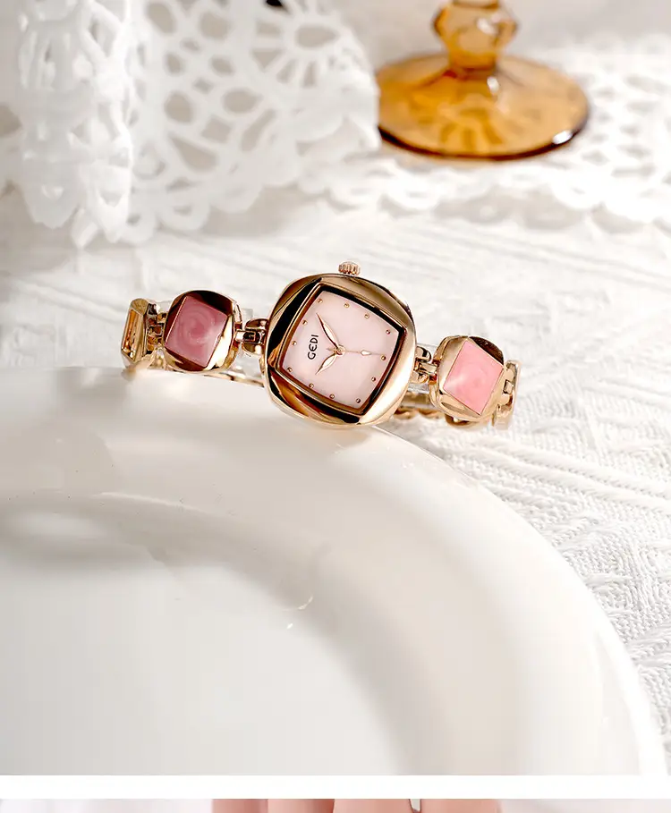 Women's Pink Pearl Quartz Watch with Diamond Bracelet — feature 12