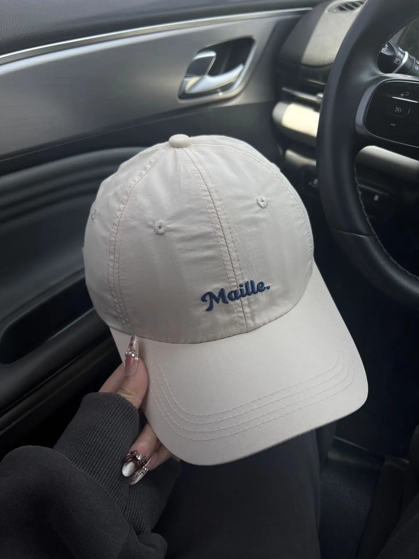 Blue Meille Embroidered Baseball Cap for Women — feature 3