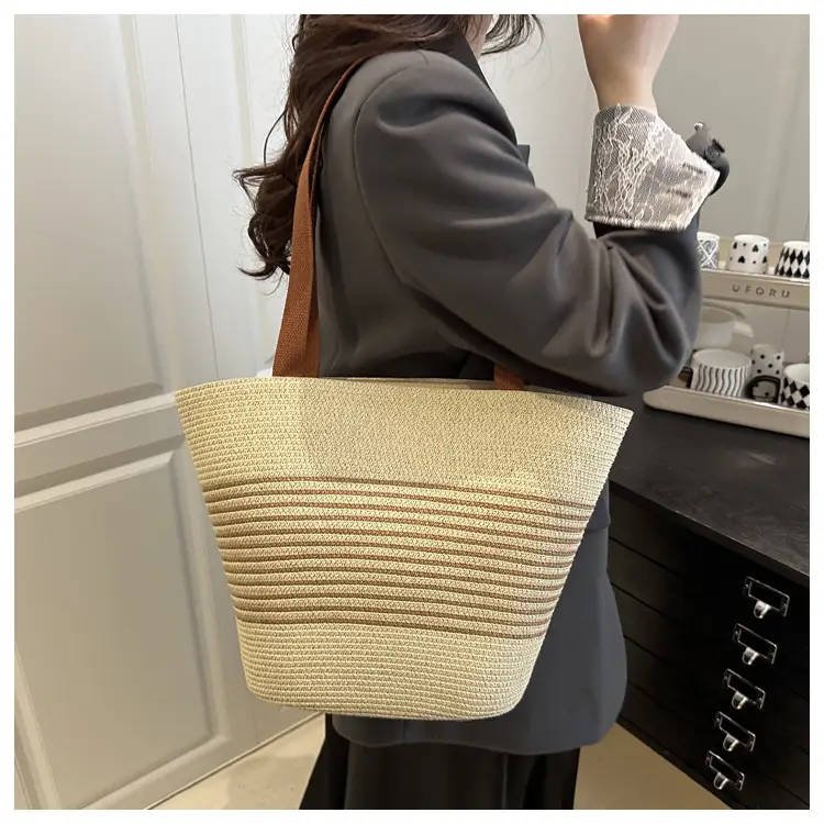 Striped Straw Bag 2025 Summer Large Capacity Pastoral Casual — feature 8