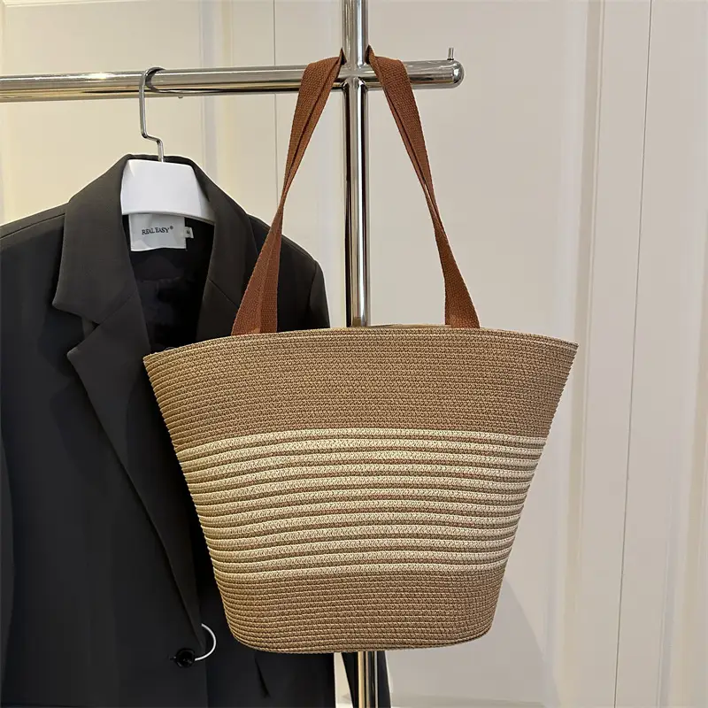Striped Straw Bag 2025 Summer Large Capacity Pastoral Casual - Image 3
