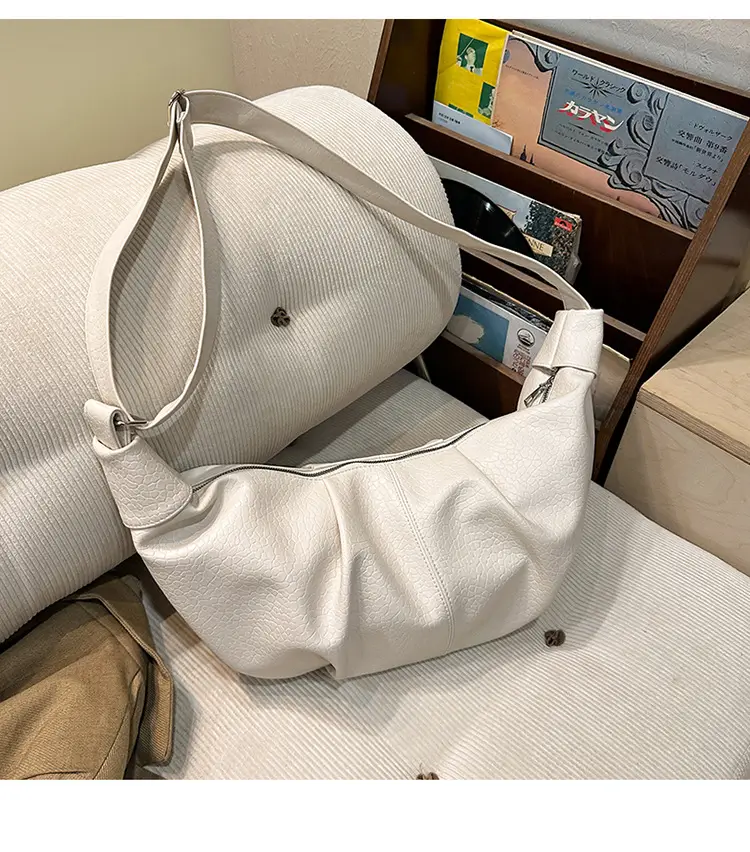 Vintage Pleated Moon Bag with Knot Shoulder Strap — feature 19