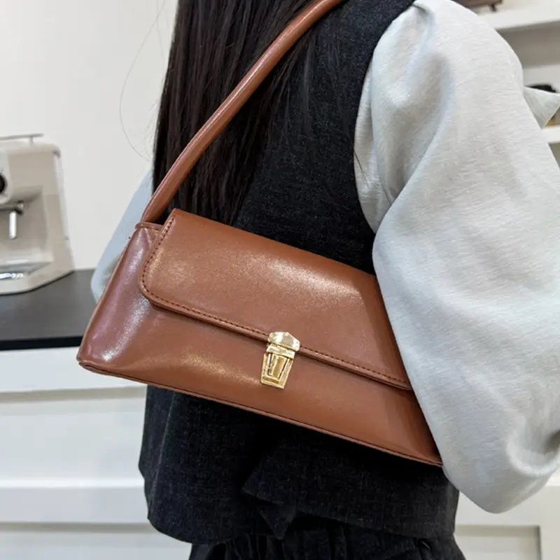 Vintage Red Shoulder Bag for Women Wedding Luggage - Image 6