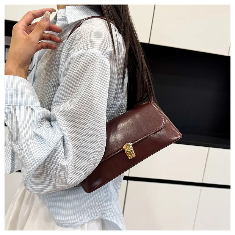 Vintage Red Shoulder Bag for Women Wedding Luggage — feature 19