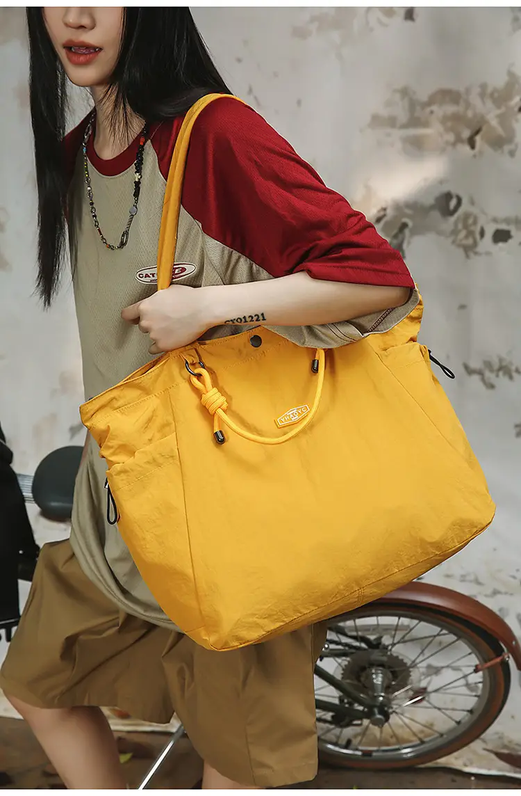 Women's Lightweight Nylon Tote Bag Large Capacity Beige — feature 22