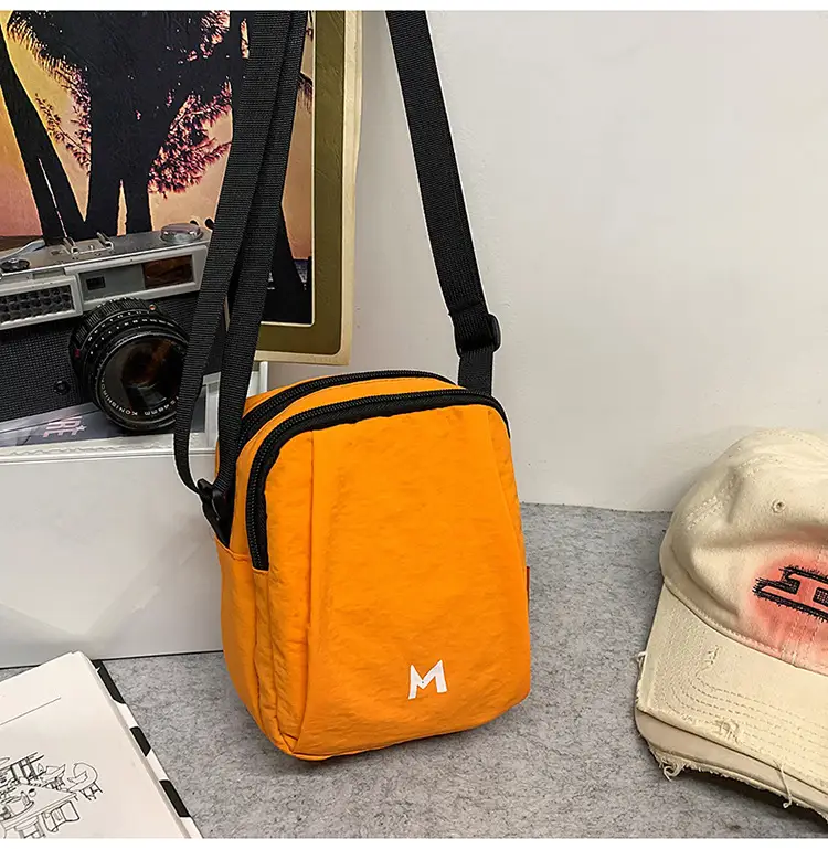 Dopamine Mini Crossbody Bag for Men Green — feature 32