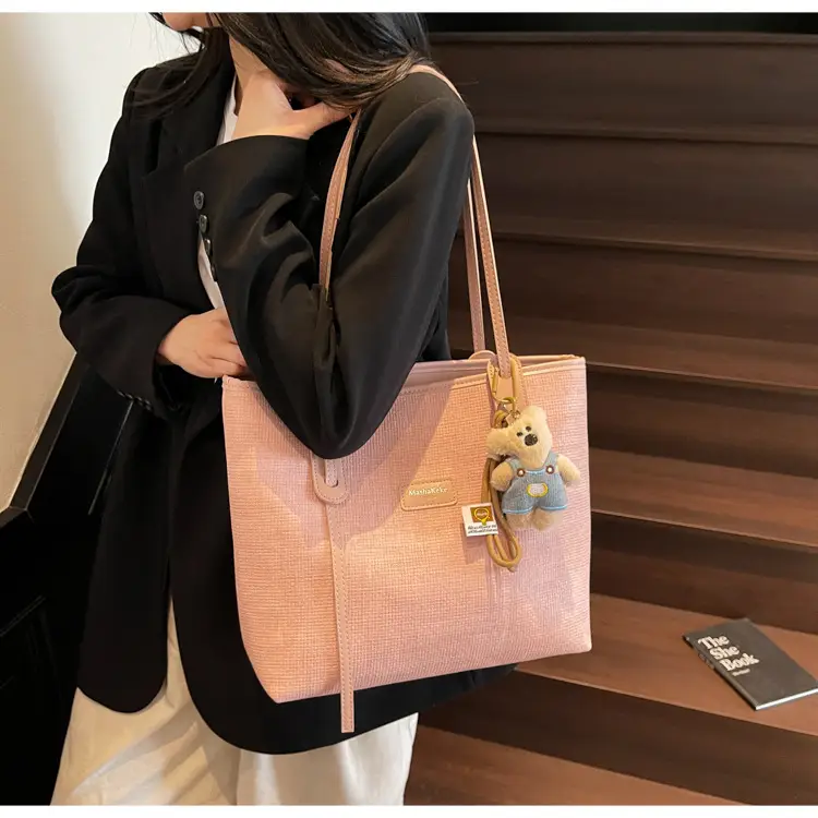 Retro Black Shoulder Bag for Women Large Capacity 2025 — feature 23