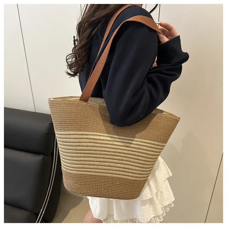 Striped Straw Bag Large Capacity Casual Beach Shoulder Bag — feature 16