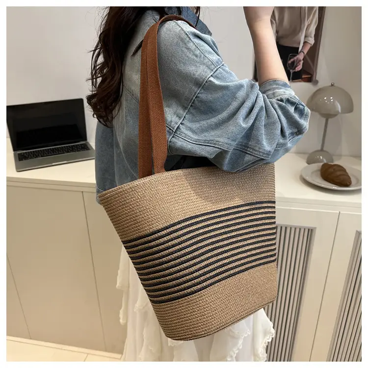 Striped Straw Bag Large Capacity Casual Beach Shoulder Bag — feature 20