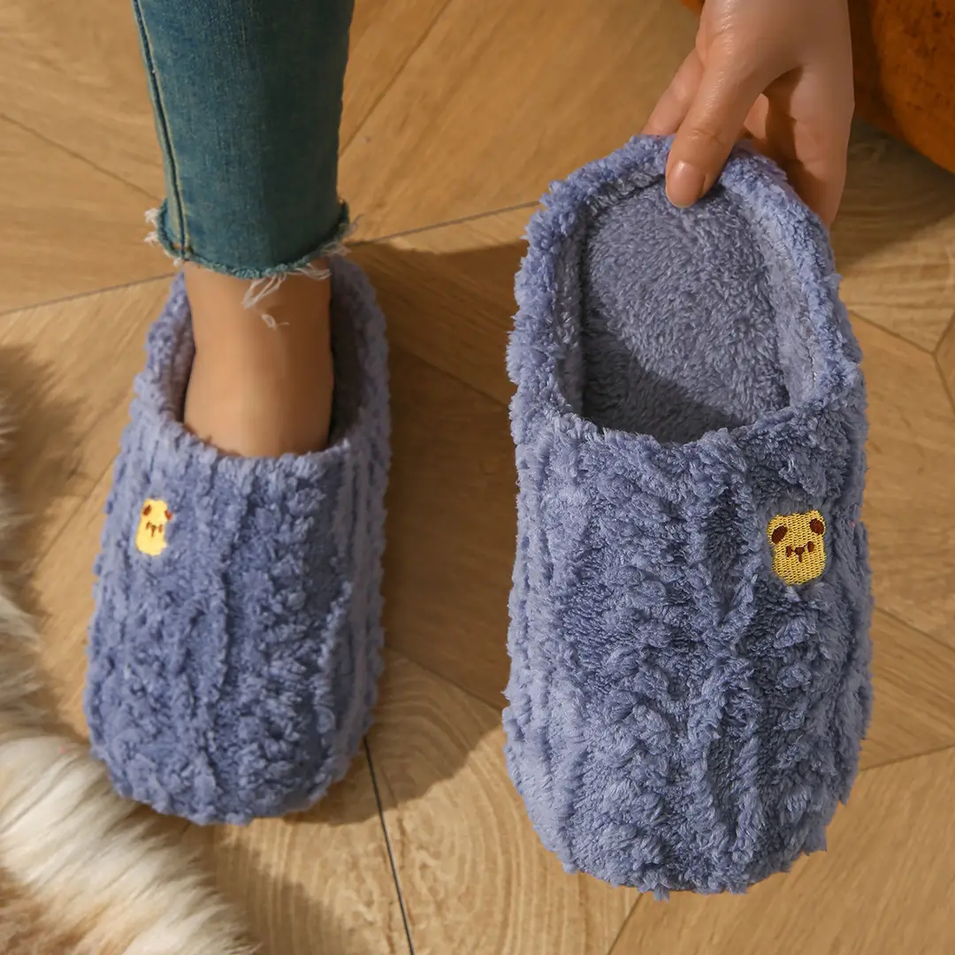 Cross-Border Autumn and Winter Casual Cartoon Dachshund Indoor Slippers, Warm and Lightweight Closed-Toe Home Maternity Cotton Slippers Wholesale