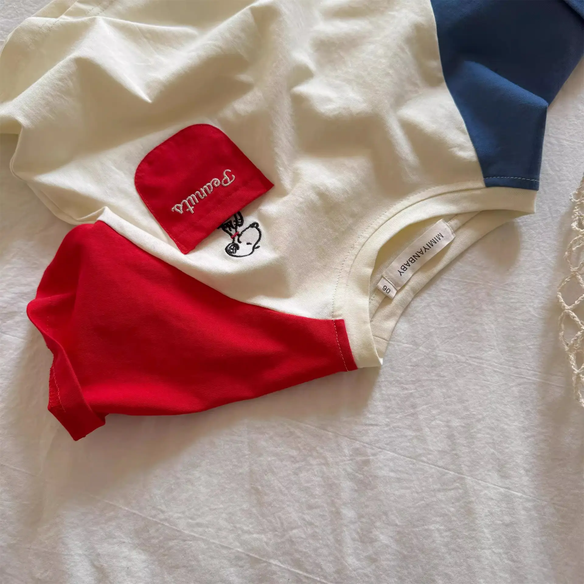 Kids Cotton Short Sleeve T-Shirt Cream Red Sleeve Design