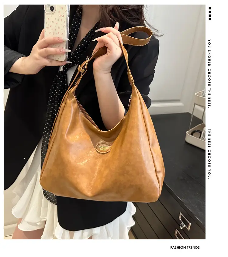 Brown Leather Shoulder Bag for Women 2025 — feature 2