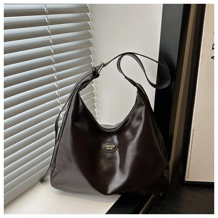 Brown Leather Shoulder Bag for Women 2025 — feature 24
