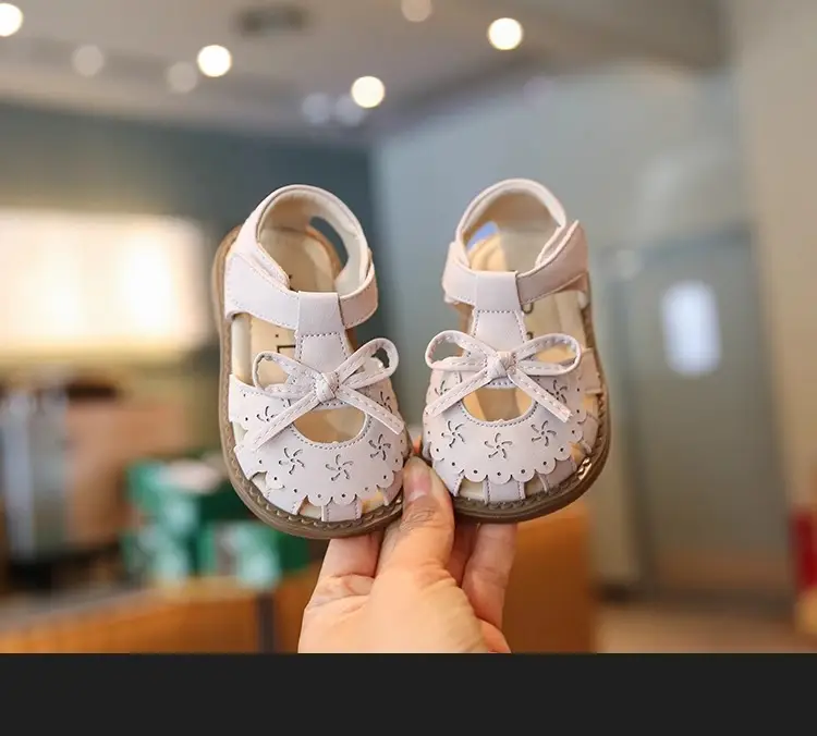 Baby Princess Sandals White Bow Soled 2-3Yrs — feature 16