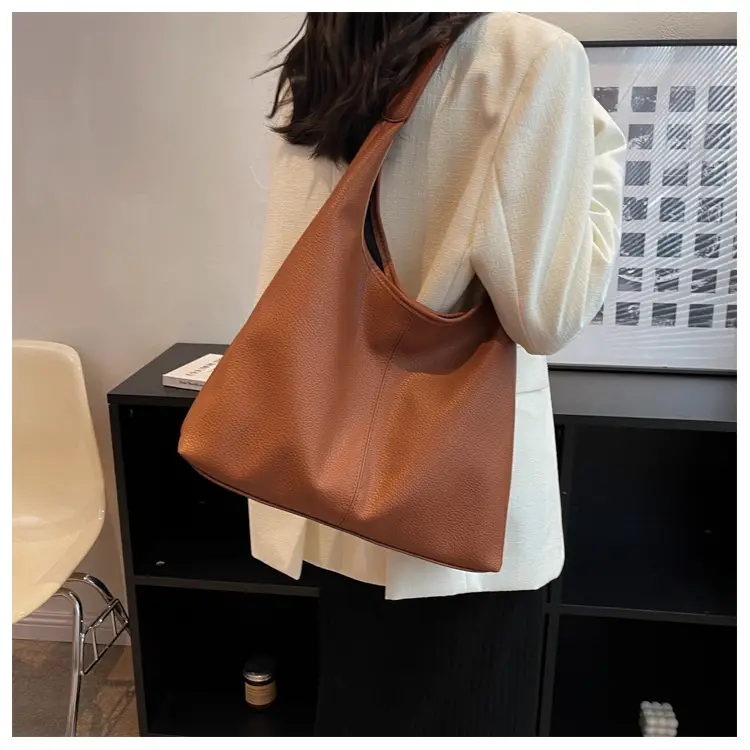 Vintage Litchi Underarm Bucket Bag Women 2025 — feature 20