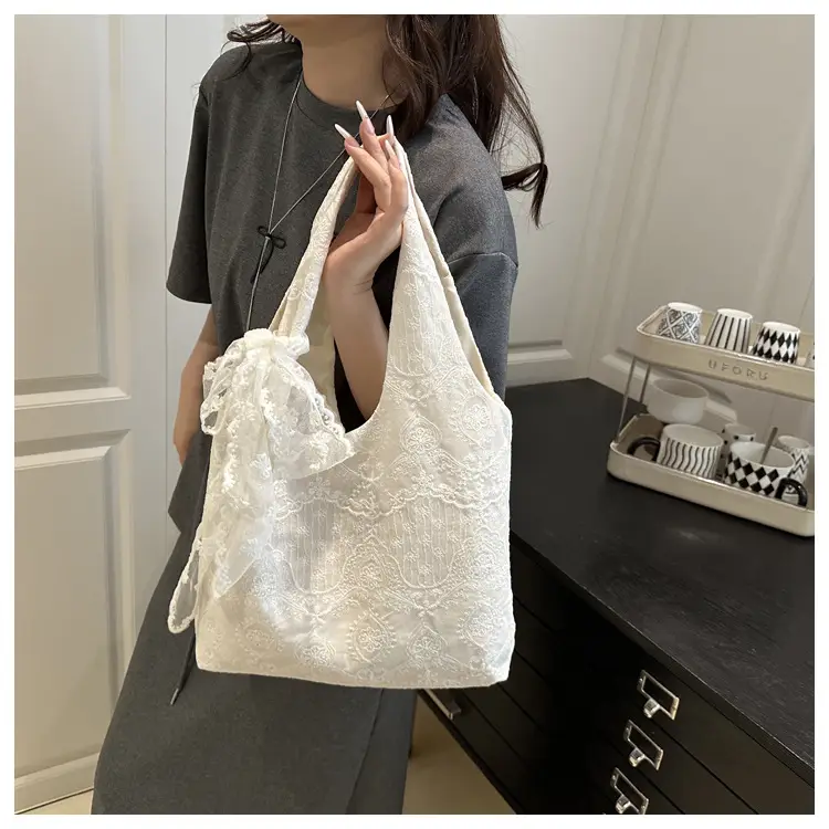 White Lace Flower Canvas Shoulder Bag for Women — feature 11