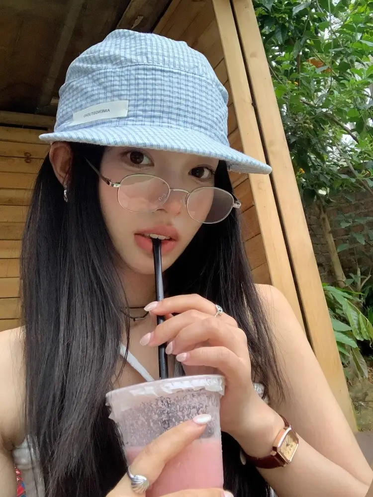 Vintage Blue Plaid Duck Tongue Hat for Women Spring Summer — feature 7
