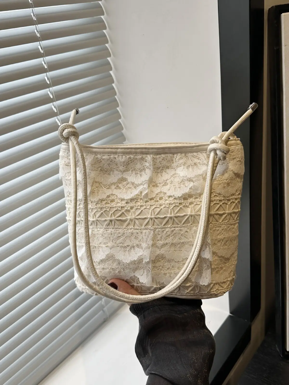 Lace Embroidered Shoulder Bag for Women Summer 2025