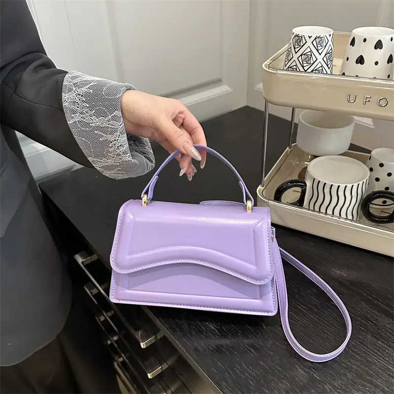 White Textured Square Shoulder Bag for Women - Image 13