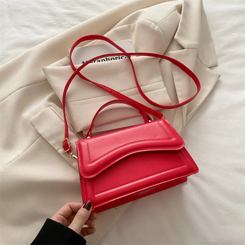 White Textured Square Shoulder Bag for Women - Image 3
