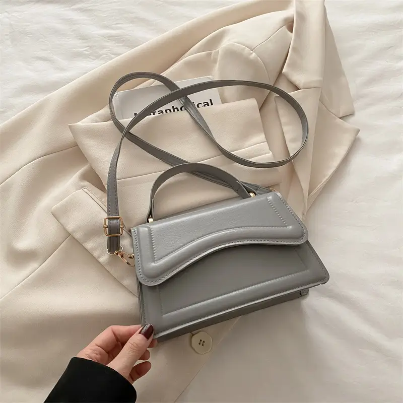White Textured Square Shoulder Bag for Women - Image 6