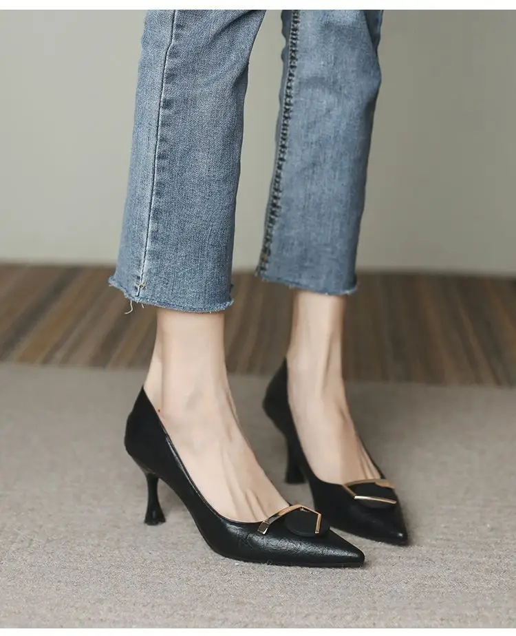 French-Style High Heels for Women 2026 Spring and Autumn New Pointed Toe Shallow Mouth Stiletto Heels Elegant Commuting Comfortable Mid-Heel Single Shoes for Women — feature 13