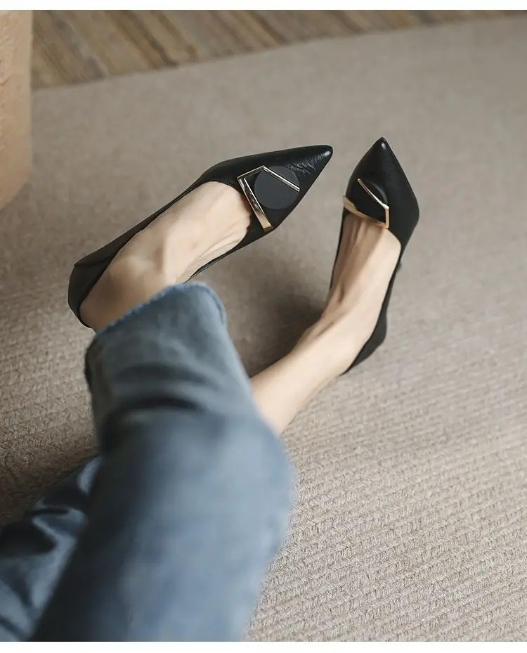 French-Style High Heels for Women 2026 Spring and Autumn New Pointed Toe Shallow Mouth Stiletto Heels Elegant Commuting Comfortable Mid-Heel Single Shoes for Women — feature 14