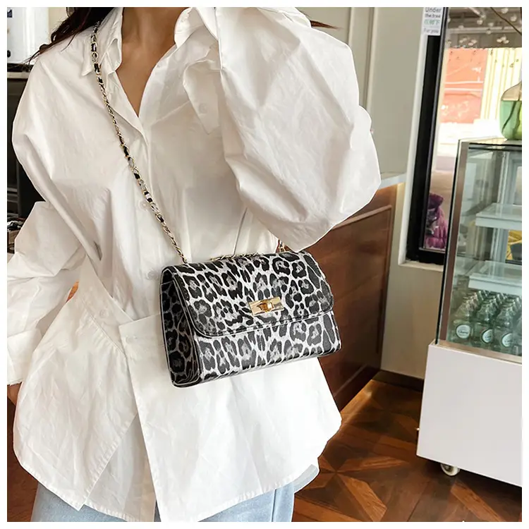 Stylish Leopard Print Shoulder Bag 2025 New — feature 11