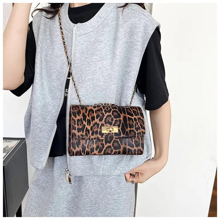 Stylish Leopard Print Shoulder Bag 2025 New — feature 13