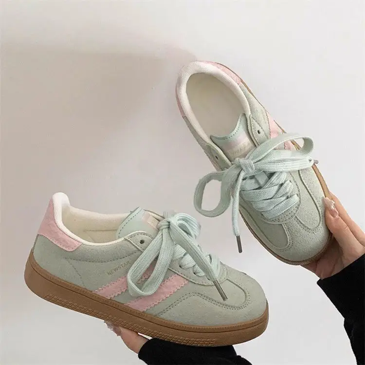 Retro German Training Shoes Women White Lace-Up 2025 — feature 14