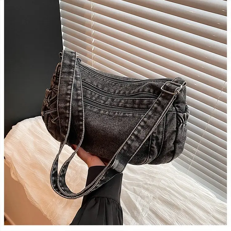 Vintage Denim Shoulder Bag for Women Large Capacity Commuting — feature 33