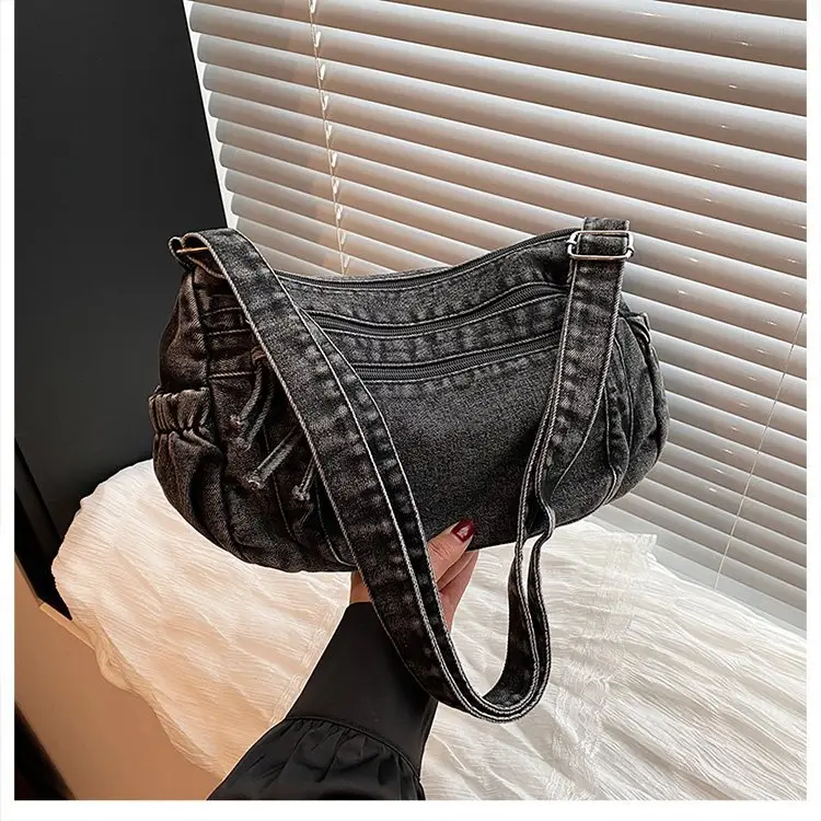 Vintage Denim Shoulder Bag for Women Large Capacity Commuting — feature 38