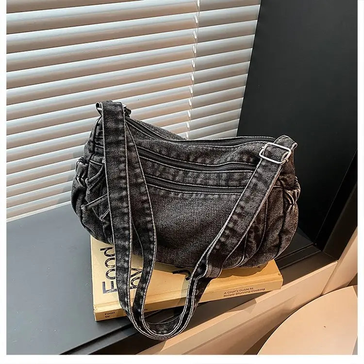 Vintage Denim Shoulder Bag for Women Large Capacity Commuting — feature 42