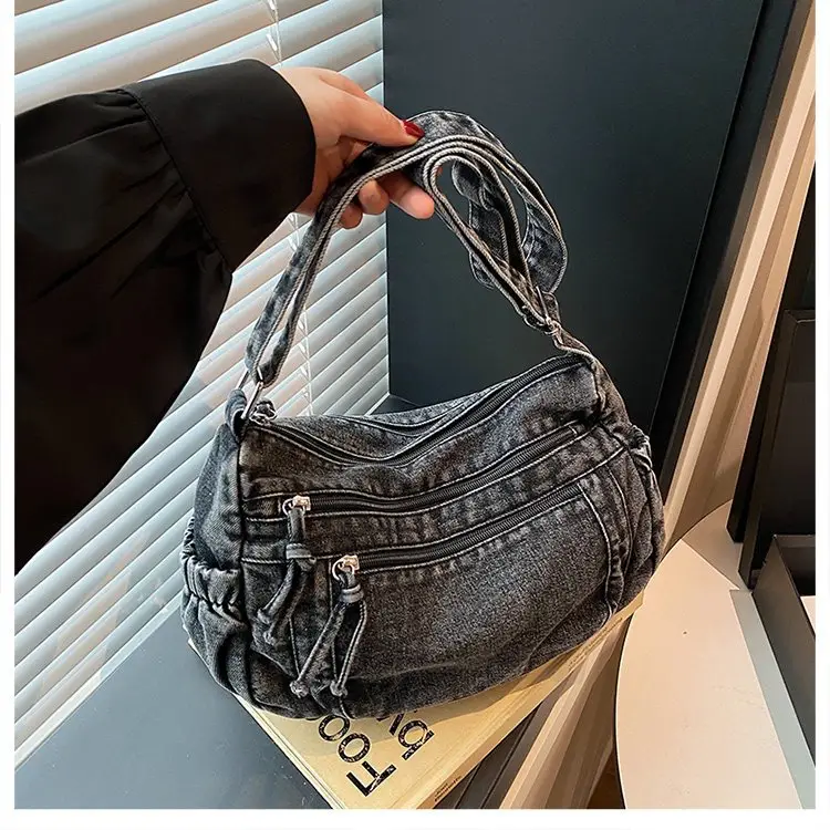 Vintage Denim Shoulder Bag for Women Large Capacity Commuting — feature 44